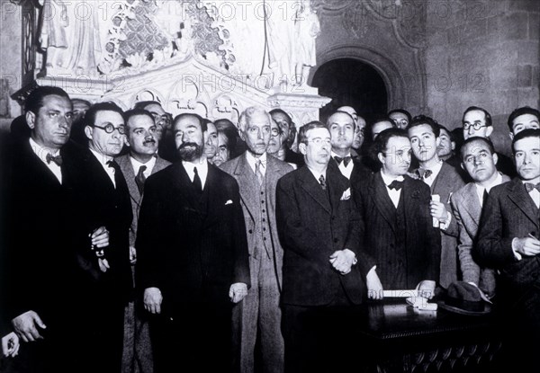 Palace of the Generalitat, Presidential Room, arrival to Madrid of the ministers of the Provision?