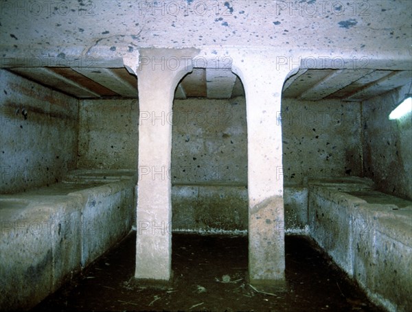 Interior view of the Polychromed Tumulus.