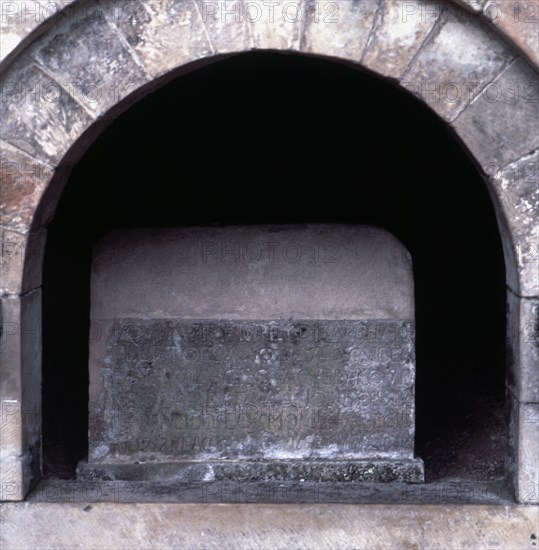 Don Pelayo (718-737) tomb inside the Holy Cave, which began the Conquest of the year 722, giving ?