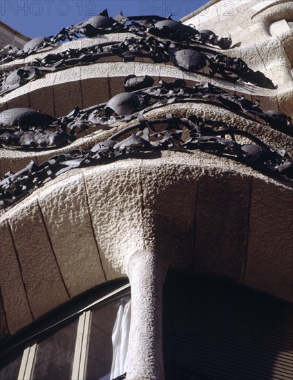 La Pedrera or Mila House, completed in 1912, designed by architect Antoni Gaudi i Cornet, Detail ?