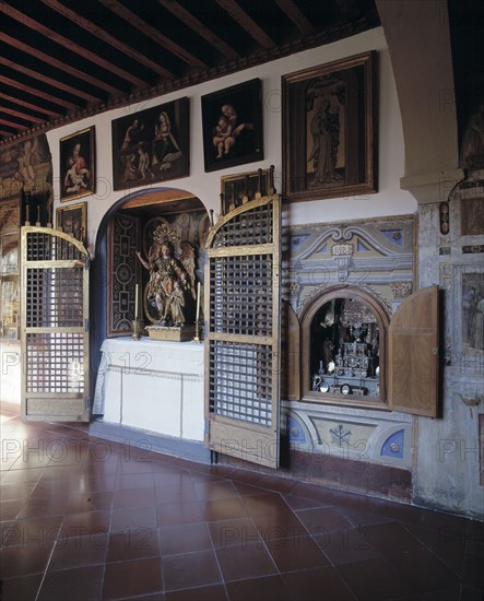 Monastery of the Descalzas Reales (Royal Discalced Nuns), upper cloister.