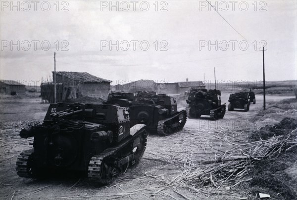 Spanish Civil War 1936-1939, Aragon front, Italian tanks marching towards the battle lines, Oct, ?