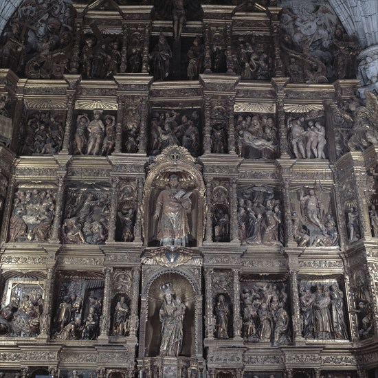 Detail of the main altarpiece dedicated to Saint Antolin and with scenes from the life of Christ,?