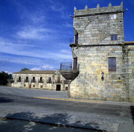 View of the buildings that make up the manor of Fefiñanes.