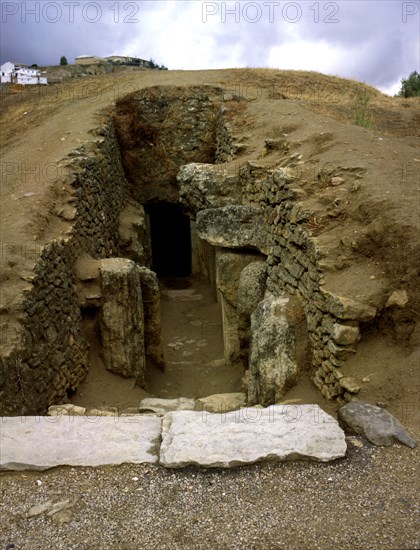 Entrance to the Cave of Viera, about 2200 - 1500 a. JC.