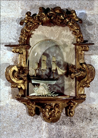 Niche containing a merchant frigate, 18th century.