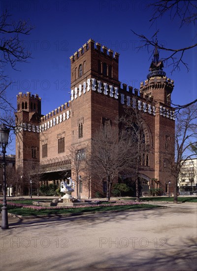 Castle of the Three Dragons', 1888, currently the Zoology Museum, designed by Lluis Domenech i Mo?