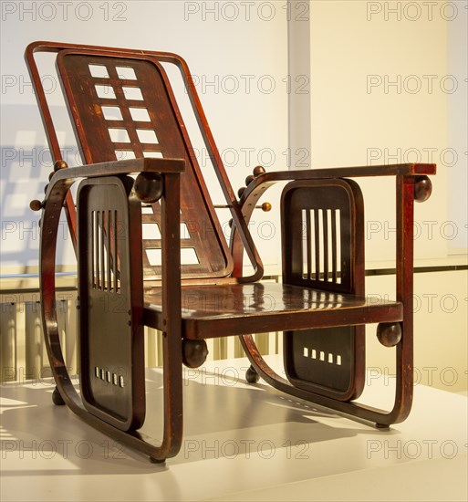 Chair designed by Josef Hoffmann, 'Sitzmachine', 1905, (2018) Artist: Alan John Ainsworth.