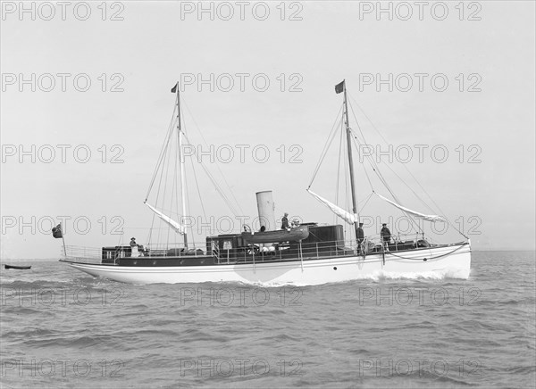 The steam yacht 'Mirel' under way, 1914. Creator: Kirk & Sons of Cowes.