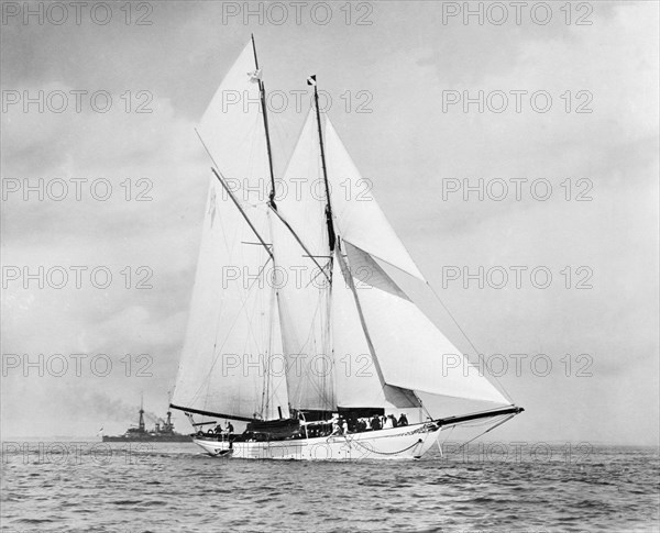 The schooner 'Pampa'. Creator: Kirk & Sons of Cowes.