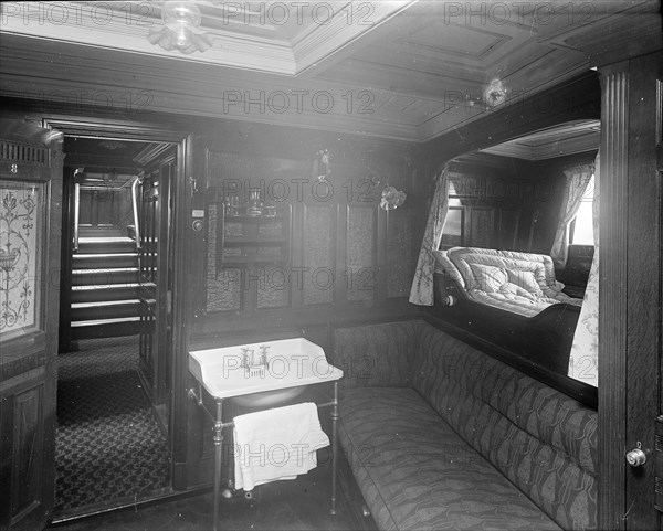 Cabin on the steam yacht 'Venetia', 1920. Creator: Kirk & Sons of Cowes.