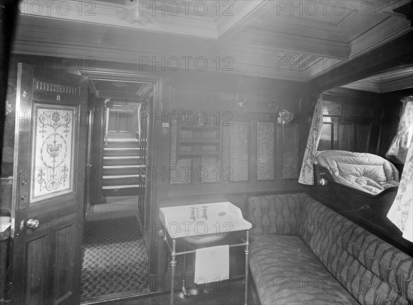 Cabin on the steam yacht 'Venetia', 1920. Creator: Kirk & Sons of Cowes.