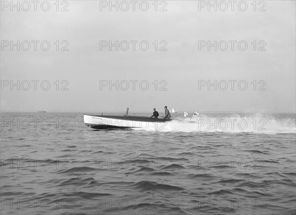 Planning motor boat 'Crusader', 1914. Creator: Kirk & Sons of Cowes.