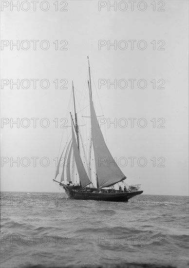 Schooner sailing, 1912. Creator: Kirk & Sons of Cowes.
