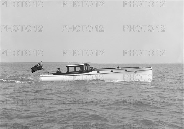 Wolseley launch, 1914. Creator: Kirk & Sons of Cowes.