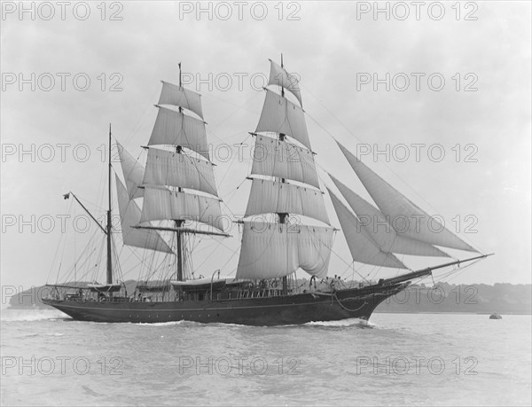 The 135 ft barque sailing ship 'Modwena', 1911. Creator: Kirk & Sons of Cowes.