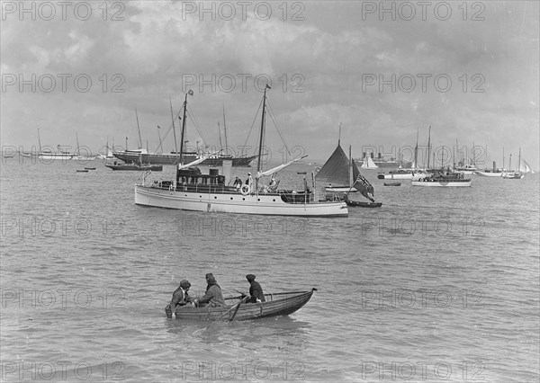 The motor yacht 'Silver Cloud' under way, 1920. Creator: Kirk & Sons of Cowes.