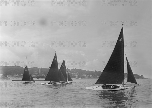 Group of racing Redwing keelboats, 1922. Creator: Kirk & Sons of Cowes.