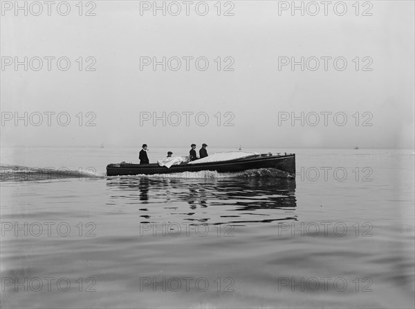 Admiralty motor launch under way, 1914. Creator: Kirk & Sons of Cowes.