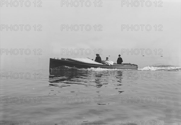 Admiralty motor launch under way, 1914. Creator: Kirk & Sons of Cowes.