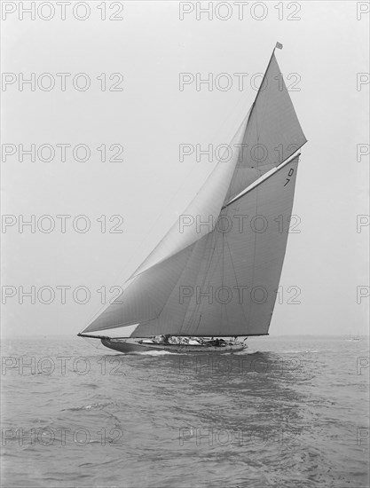 The 15 Metre 'Istria' sailing close-hauled, 1914.  Creator: Kirk & Sons of Cowes.