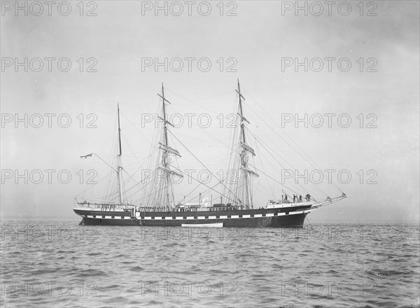 The 611 ton auxilary barque ship 'Belem', 1919. Creator: Kirk & Sons of Cowes.