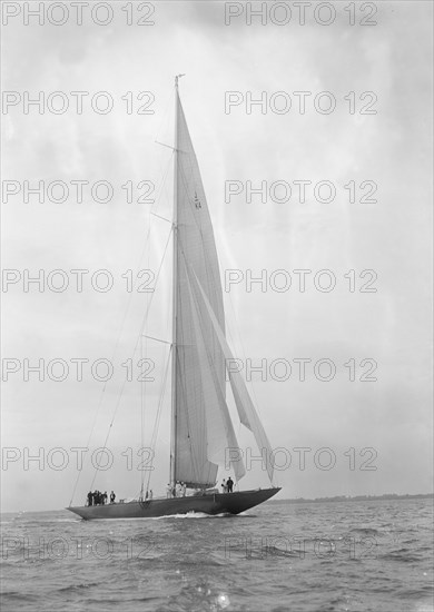 The America's Cup challenger 'Endeavour', 1934. Creator: Kirk & Sons of Cowes.