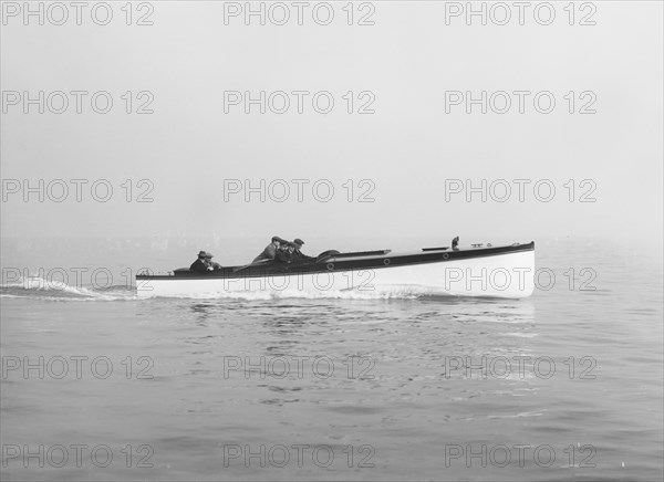 Liberty's motor launch underway, 1914. Creator: Kirk & Sons of Cowes.