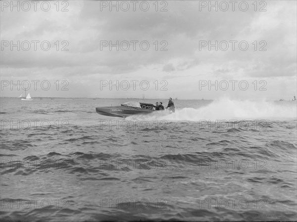 The French 400 hp hydroplane 'Despujols I', 1913. Creator: Kirk & Sons of Cowes.