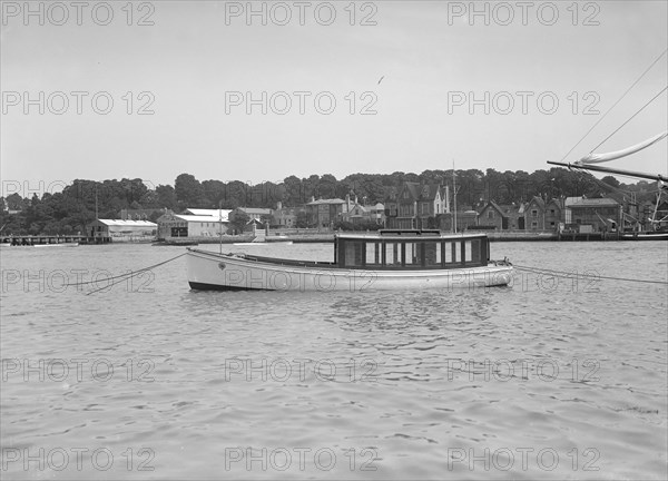 Mitcham motor launch, 1911. Creator: Kirk & Sons of Cowes.