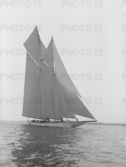 The 380 ton A Class schooner 'Margherita' sailing close-hauled, 1913. Creator: Kirk & Sons of Cowes.