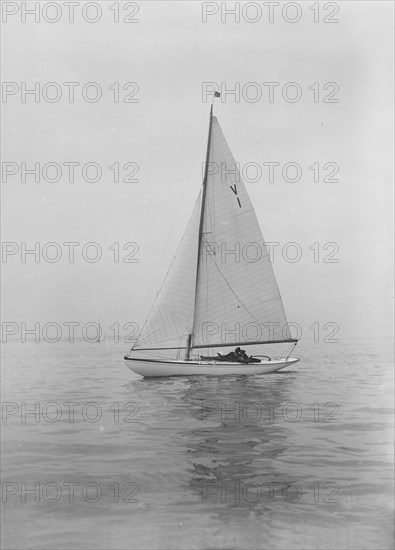 The first Solent Sunbeam 'Dainty' (V1), 1925. Creator: Kirk & Sons of Cowes.