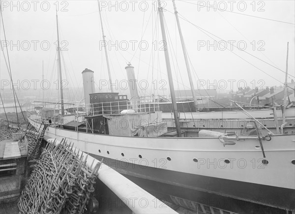 Steam yacht Branwen, 1914. Creator: Kirk & Sons of Cowes.