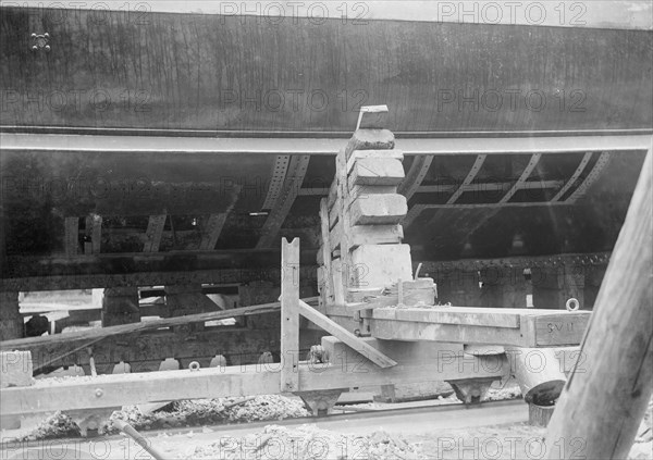 Steam yacht Branwen's hull, 1914. Creator: Kirk & Sons of Cowes.