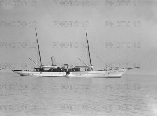 The steam yacht 'Mera', 1911. Creator: Kirk & Sons of Cowes.