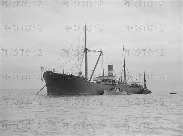 'Sabin' being shipped, 1912. Creator: Kirk & Sons of Cowes.