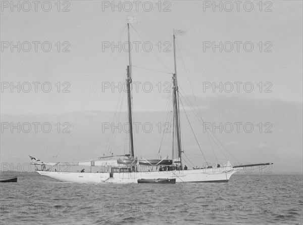 The 161 ton schooner 'Amphitrite' at anchor, 1922. Creator: Kirk & Sons of Cowes.