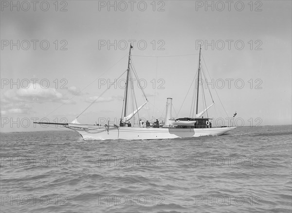 The steam yacht 'Primrose' under way, 1911. Creator: Kirk & Sons of Cowes.