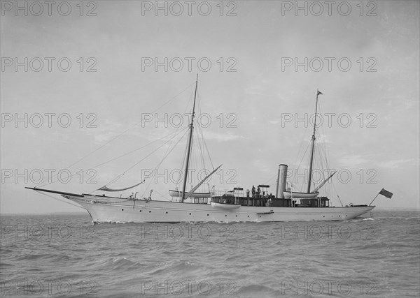 The steam yacht 'Mera', 1911. Creator: Kirk & Sons of Cowes.