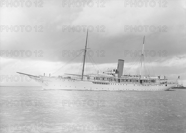 Steam yacht 'Liberty', 1914. Creator: Kirk & Sons of Cowes.