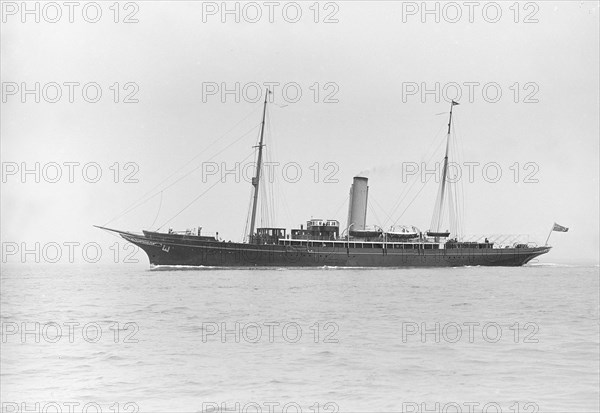 The steam yacht 'Valiant', 1913. Creator: Kirk & Sons of Cowes.