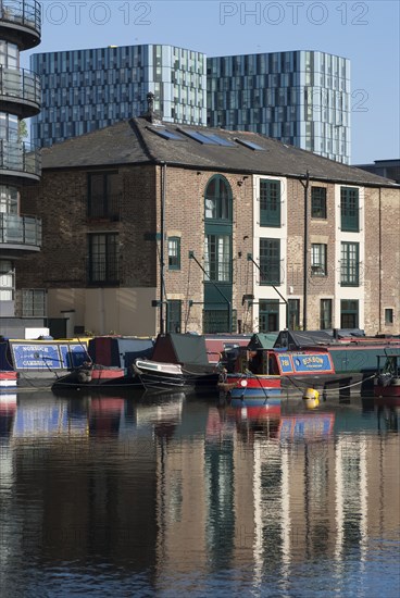 Battlebridge Basin, 2009. Creator: Ethel Davies.