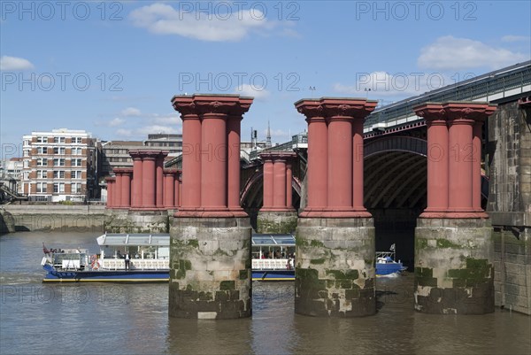 Blackfriar's Bridge, 2006. Creator: Ethel Davies.