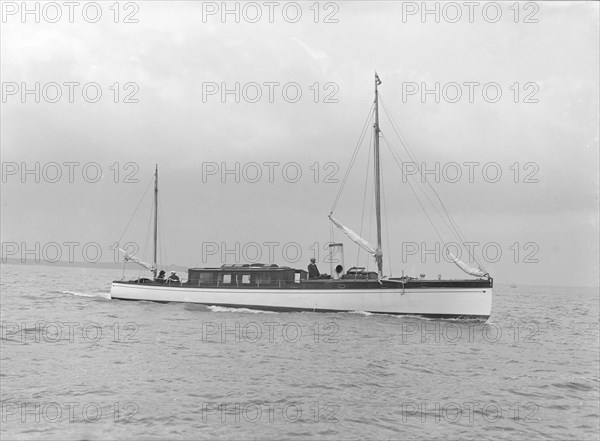 Motor yacht 'Ytene' under way, 1914. Creator: Kirk & Sons of Cowes.