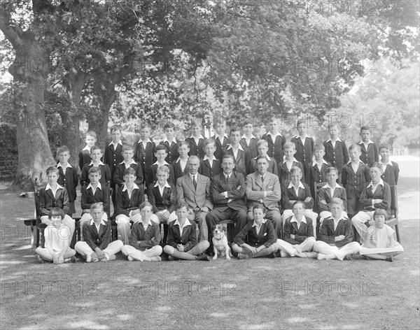 Group portrait, c1935. Creator: Kirk & Sons of Cowes.