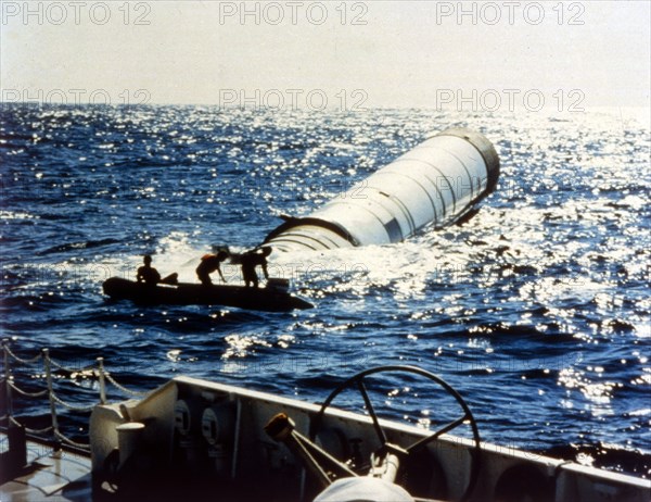 Rocket booster recovery, second Space Shuttle flight, November 1981.  Creator: NASA.