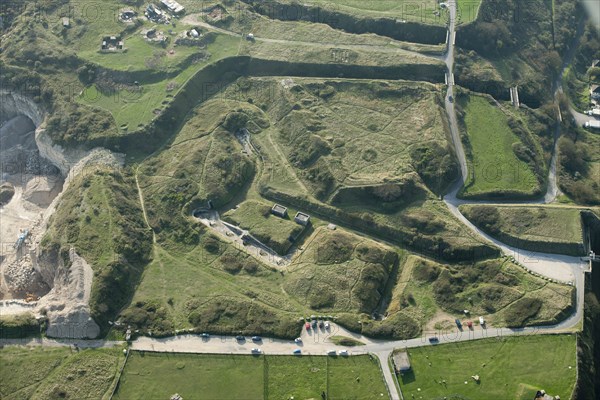 Verne Quarry High Angle Battery, Portland, Dorset, 2014