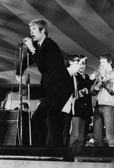 Long John Baldry, Eric Burdon, Stevie  Winwood, Richmond Jazz Festival, London, 1965.
