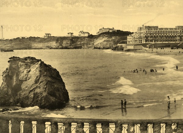 Biarritz - Hotel du Palais et la Baie, c1930.