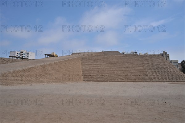 Huaca Huallamarca San Isidro, Lima, Peru, 2015.